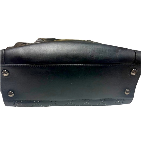 - Michael Kors Hamilton satchel with optional chain and leather strap lock/ key - Picture 14 of 16